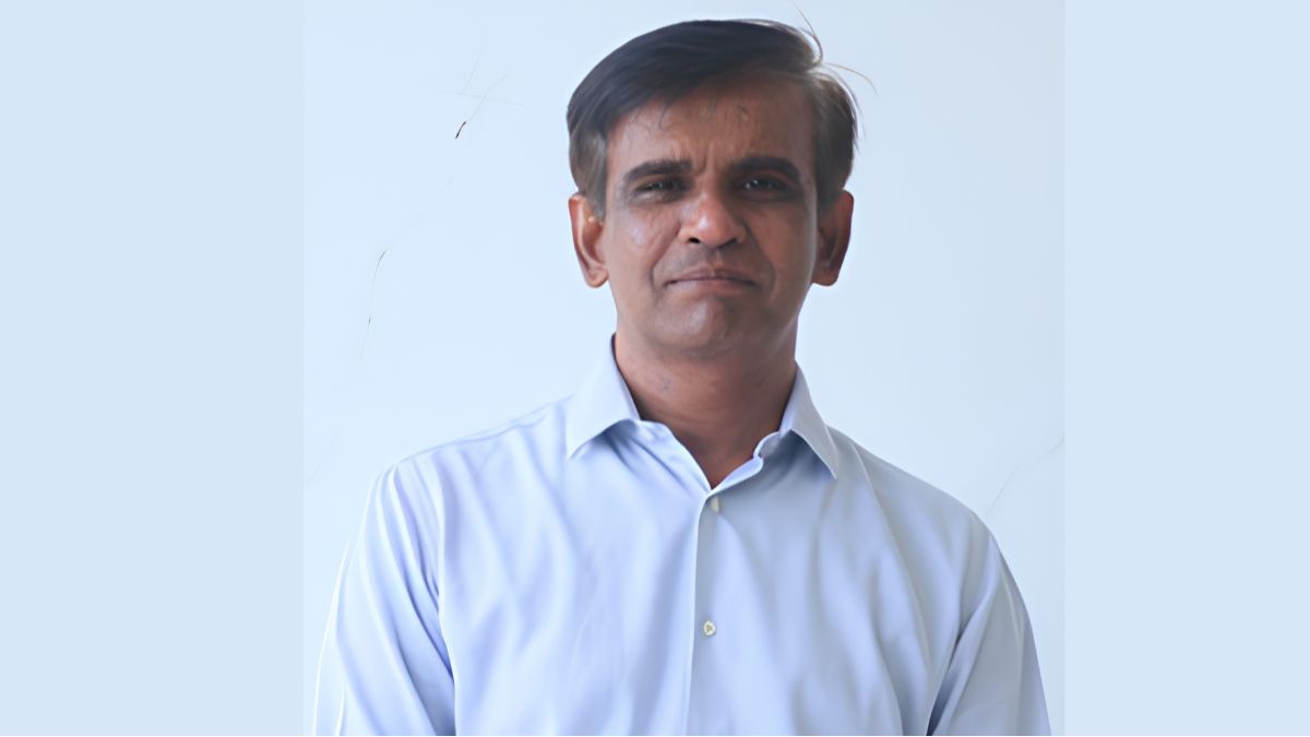 Niraj Verma given additional charge of PCOM, Metro Railway