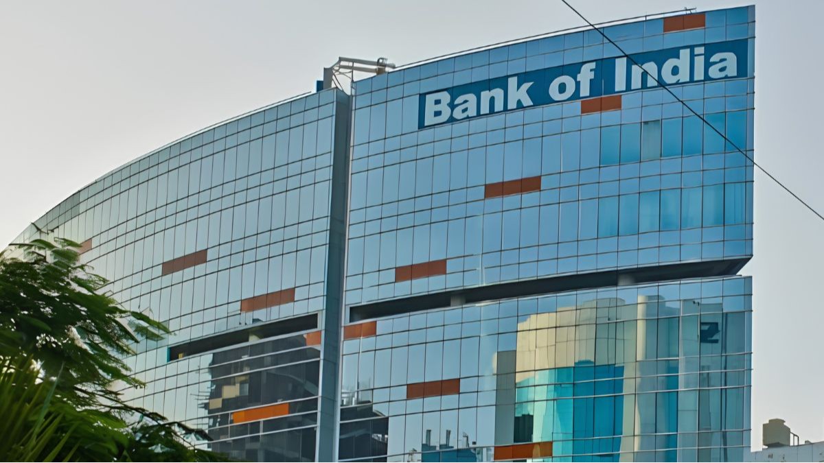 10-Yr RI for former DGM, Bank of India